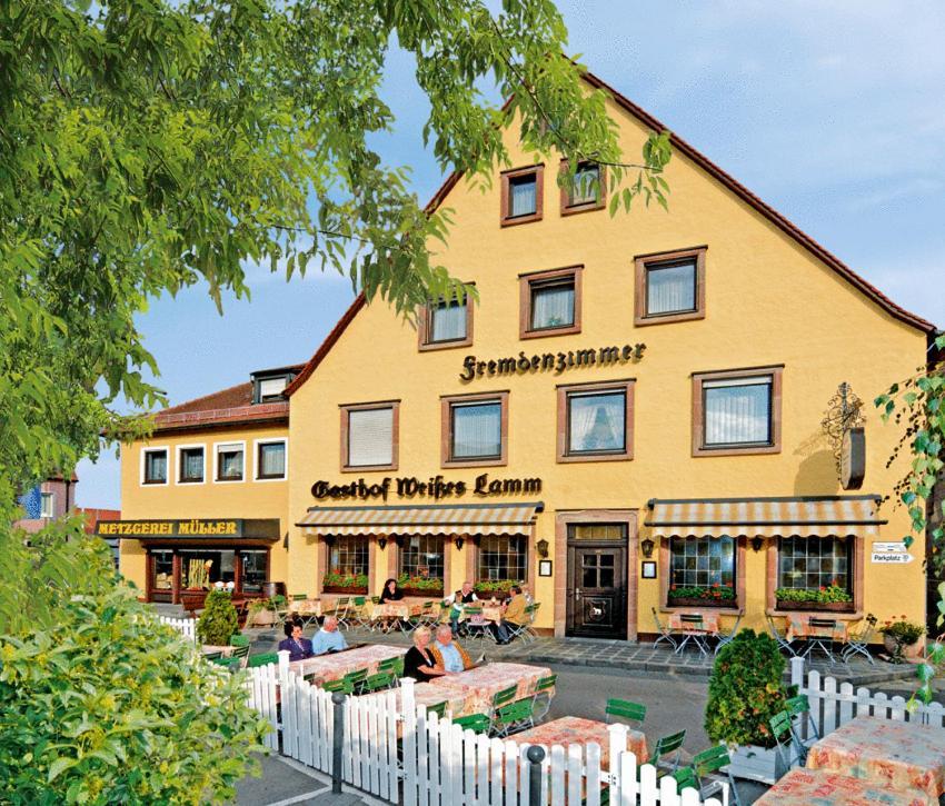 Gasthof Weisses Lamm Nuremberg Exterior photo